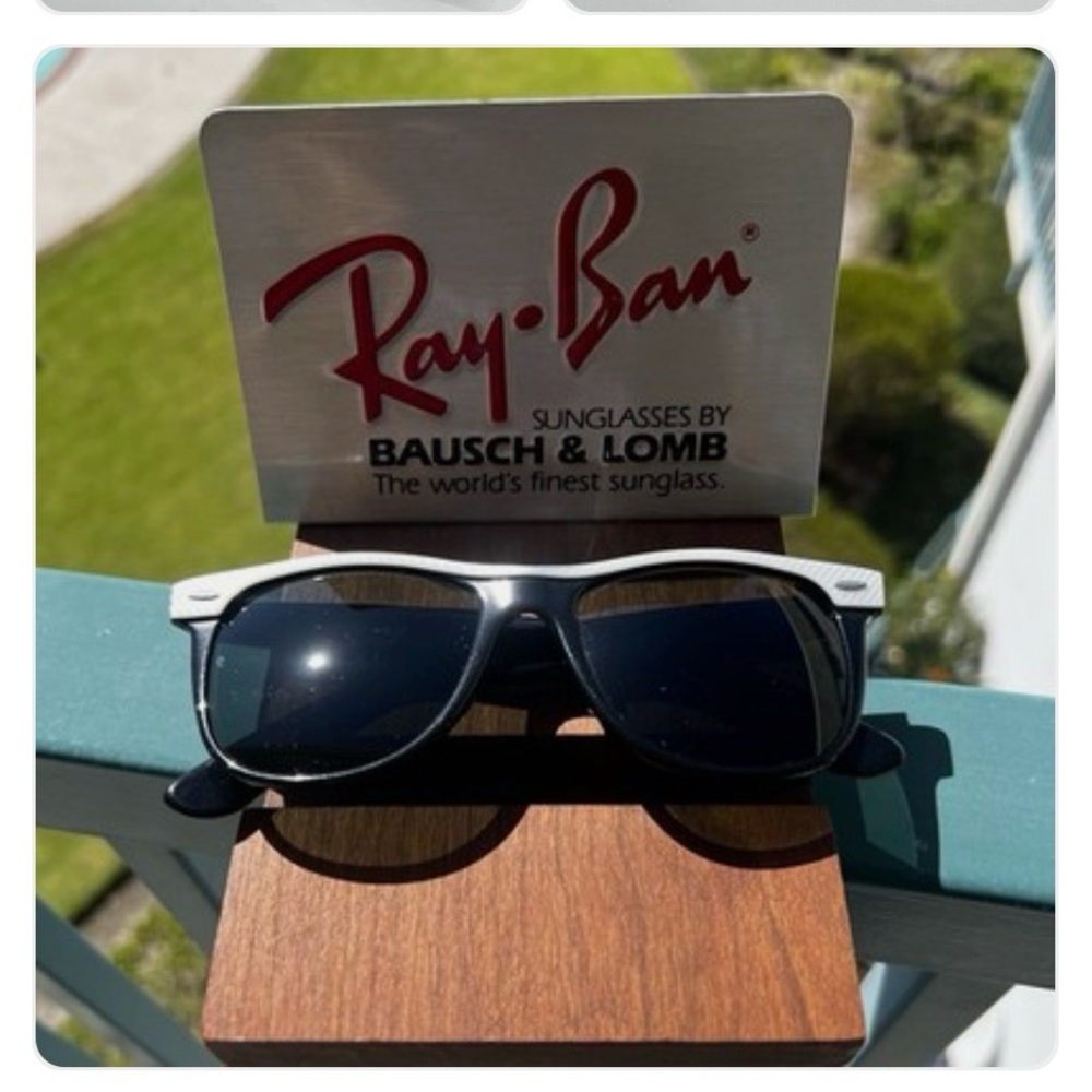 Ray-Ban B&L wayfarer ll G15 lenses Black Frame Sunglasses Silver Temples vintage
